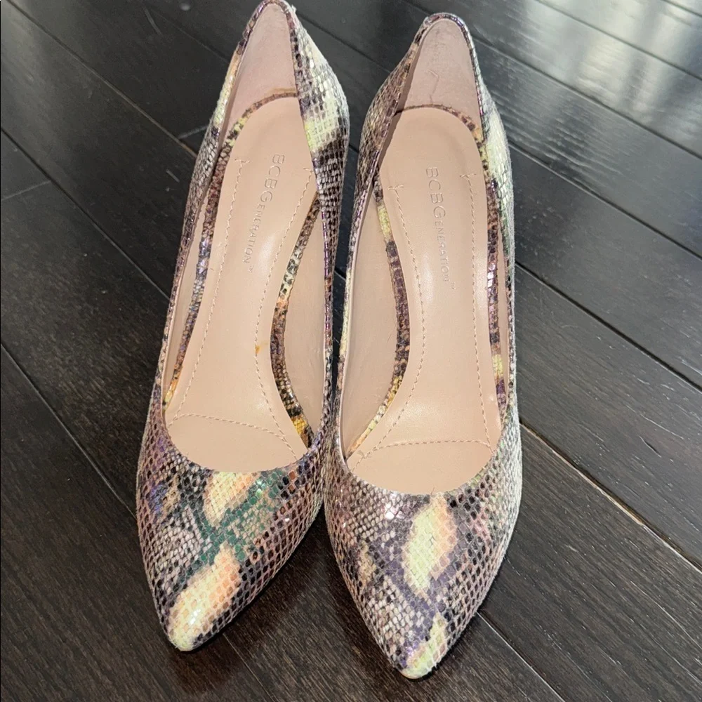 BCBGeneration Treasure stiletto pumps in multi-color snakeskin print Size 7.5